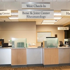 Hip & Knee Center at UW Medical Center-Roosevelt