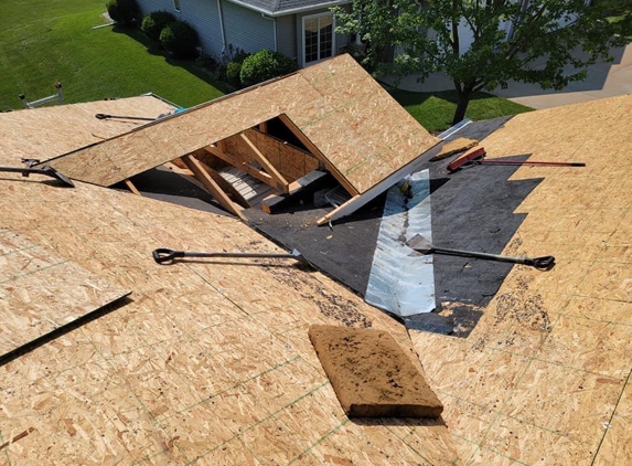 Flash Roofing and Repairs - Kaukauna, WI