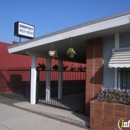 Tom, Elbert, DDS - Dentists