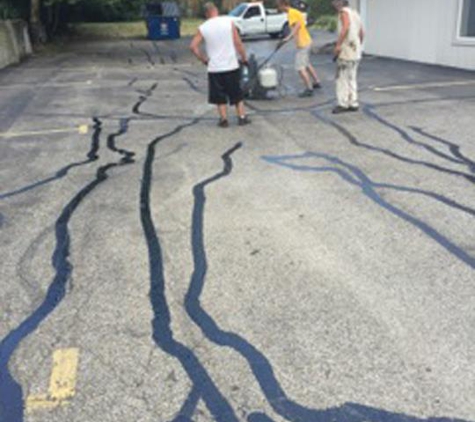 Compton's Asphalt Chip And Tar, L.LC. - CHIP SEALING - Crossville, TN