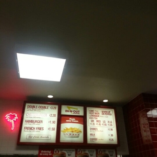 In-N-Out Burger - Temecula, CA