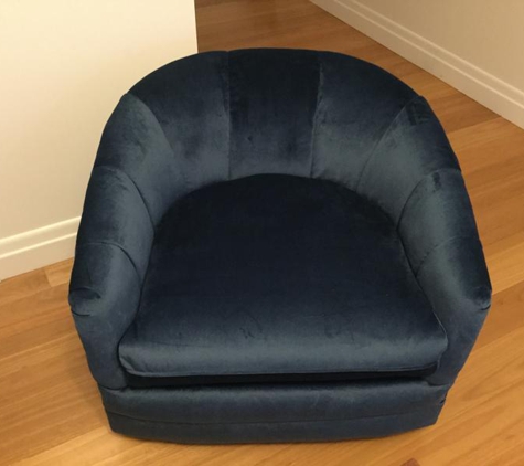 Aussie Upholstery - Indooroopilly, QLD