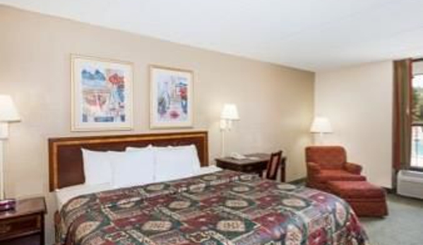 Days Inn by Wyndham Statesboro - Statesboro, GA