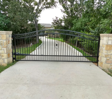 Automatic Gates by Jacob - College Station, TX