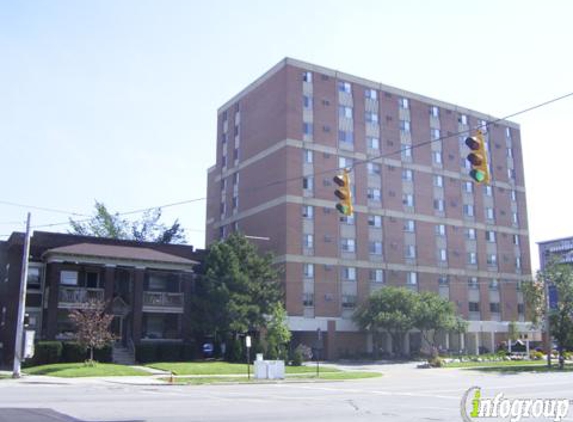 New Clifton Plaza Apartments - Cleveland, OH