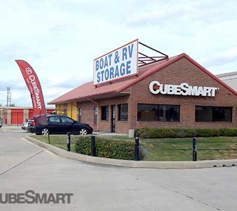 CubeSmart Self Storage - Fresno, TX