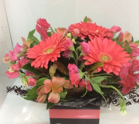 Blooms On High - Hastings, VIC