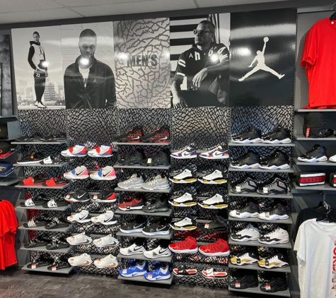 Hibbett Sports - Winston Salem, NC