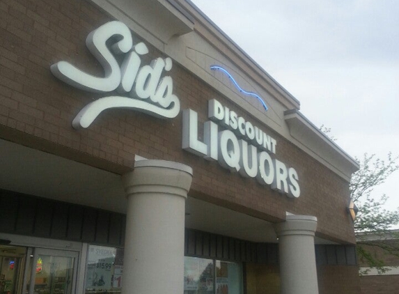 Sid's Discount Liquors - Minneapolis, MN