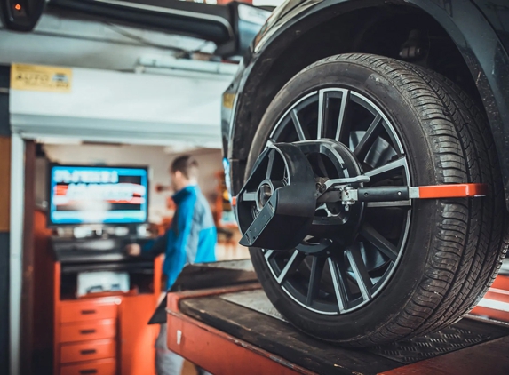 Barwon Tyre & Auto Centre - Belmont, VIC