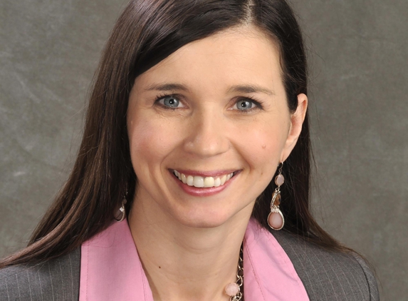 Edward Jones - Financial Advisor: Jessica L Cox, CFP® - Harrisburg, IL