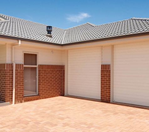 Complete Doors Pty Ltd - Mackay, QLD
