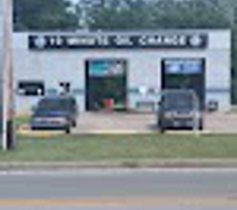 Strickland Brothers 10 Minute Oil Change - Sellersburg, IN