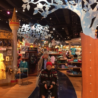 Disney Store - Daly City, CA