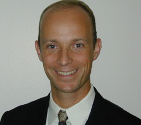 Robert Wayne Thompson, DDS MS - Shawnee, KS