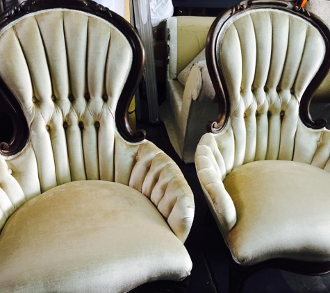 MT Upholstery & Slipcovers - Simi Valley, CA