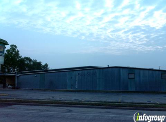 Fun Spot Skating Center - Belleville, IL