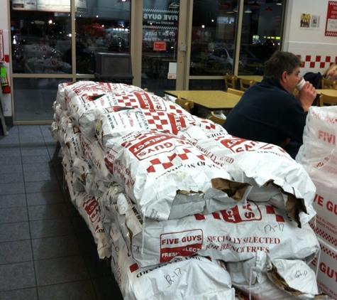 Five Guys - Clarksville, TN