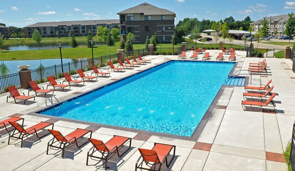 Prairie Lakes Apartments - Peoria, IL