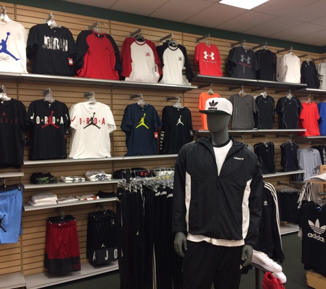 Hibbett Sports - Kosciusko, MS