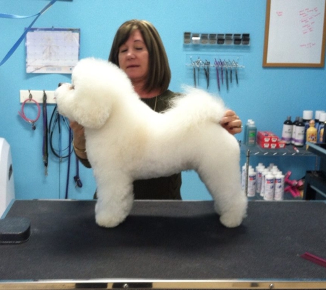 Groomingdales Pet Salon - Placerville, CA