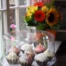 Peace Love & Cupcakes - Bakeries