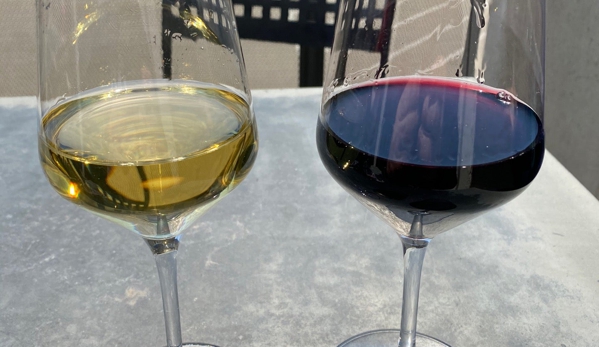 Amigoni Urban Winery - Kansas City, MO