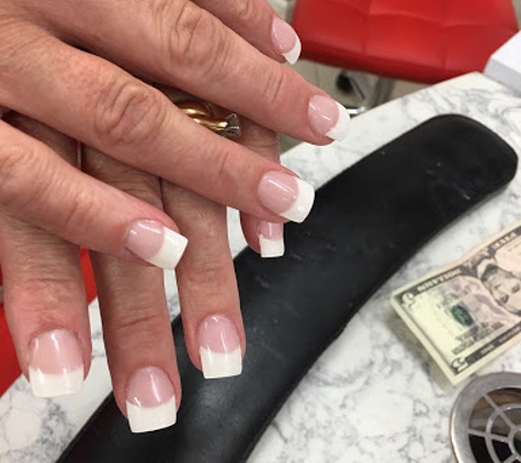 Sobe Nails & Spa - Miami Beach, FL