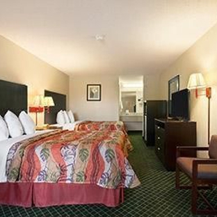 Days Inn by Wyndham Alma - Alma, GA