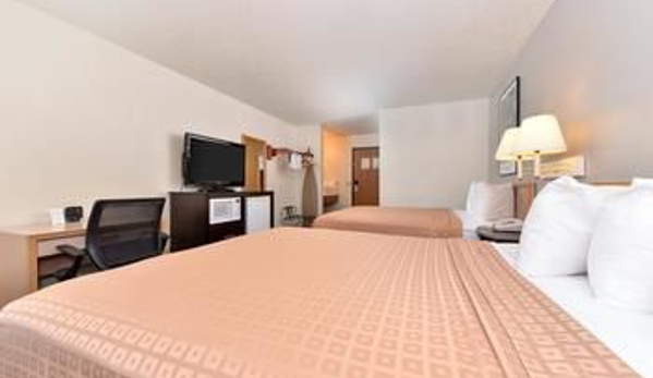 Americas Best Value Inn - Stuart, IA