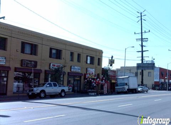 Royal Tie Tuxedos & Bridal - Los Angeles, CA