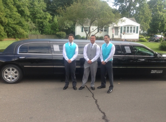 Nightsuperstars LLC LIMOUSINE SERVICE - Broad Brook, CT