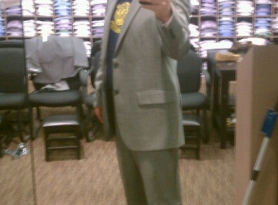 Men's Wearhouse - Atlanta, GA