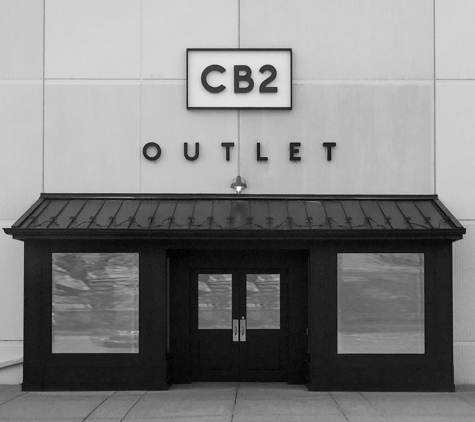 CB2 Outlet - Naperville, IL