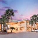 Super 8 by Wyndham Corpus Christi - Hotels