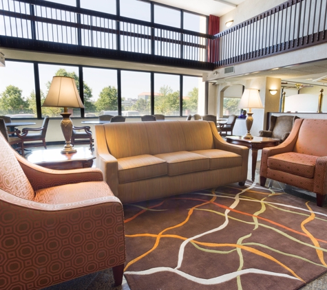 Drury Inn & Suites Birmingham Southeast - Birmingham, AL