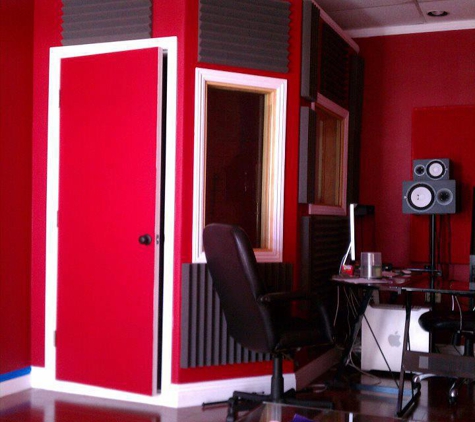 Red Room Studios - Gardena, CA