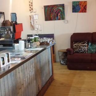 Canvas, Coffee & Providore - Barham, NSW. So spacious and and and great atmosphere and vibes