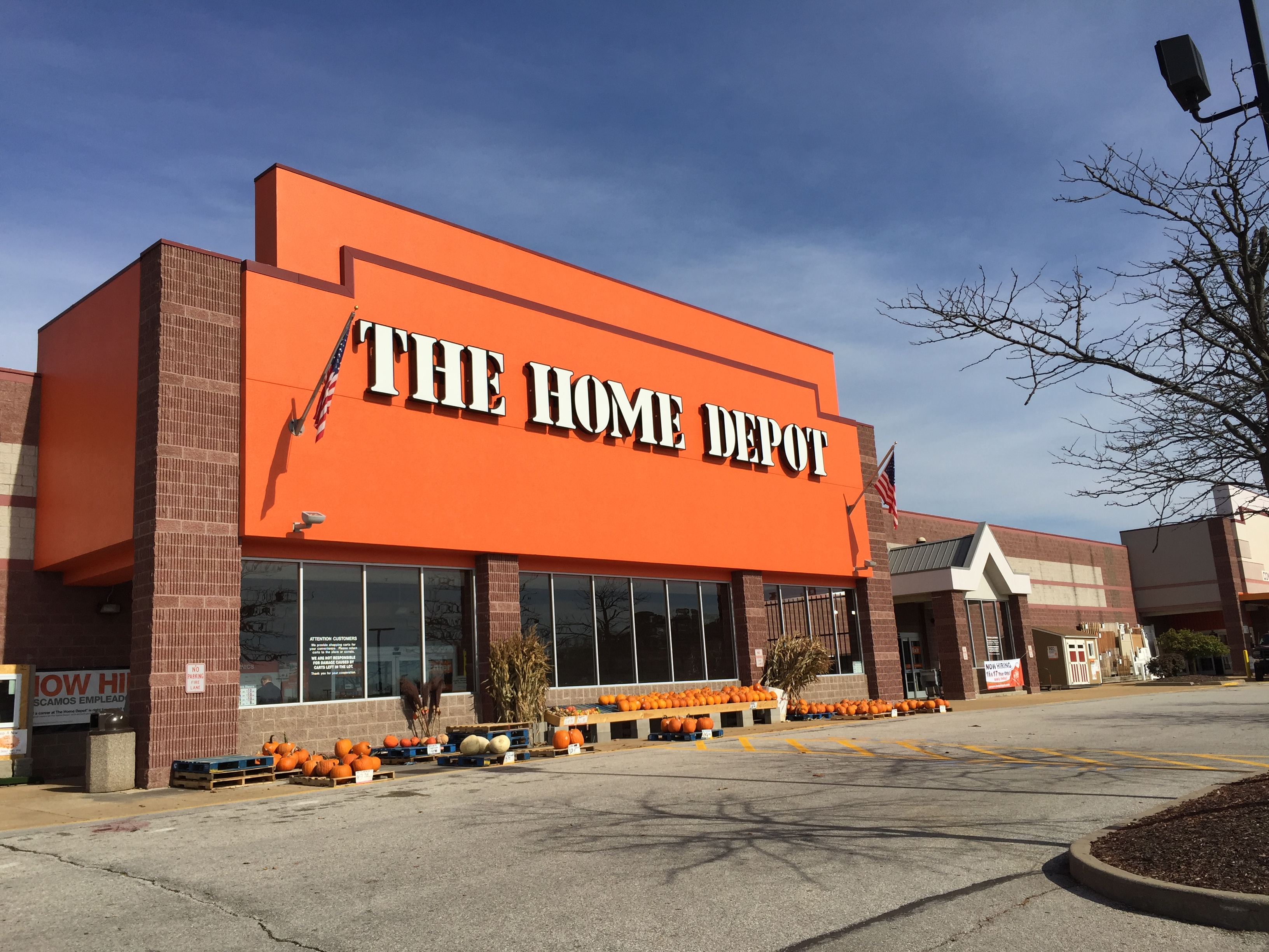 Home depot. Home Depot компания. Home Depot здание. 