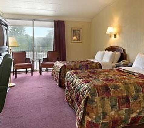 Days Inn by Wyndham Portage - Portage, IN