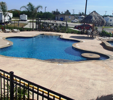 Texas Lakeside RV Resort - Port Lavaca, TX