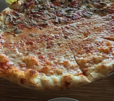 112 Pizzeria Bistro - Rochester Hills, MI