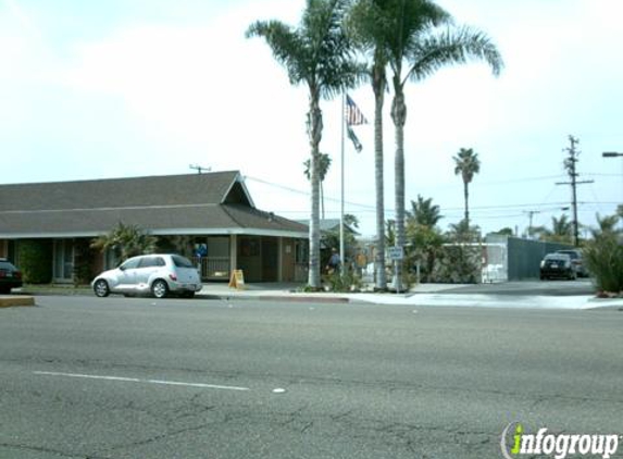 Pacific Sands Cabana Club - Huntington Beach, CA