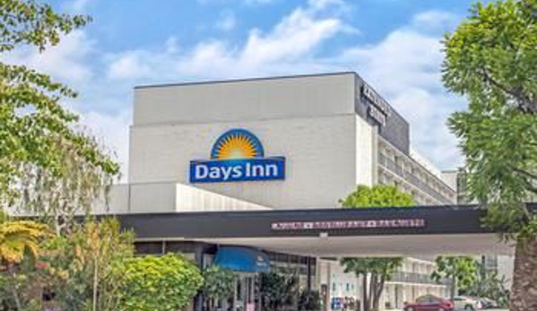 Days Inn - Glendale, CA