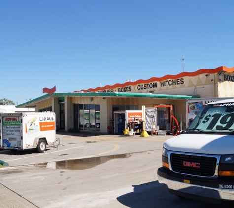 U-Haul Moving & Storage of Richardson - Richardson, TX