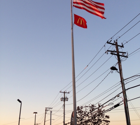 Stamford Flag Repair Connecticut - Stamford, CT