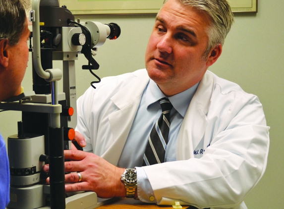 Ferguson, Daniel K, MD - Eye Care Specialists - Milwaukee, WI