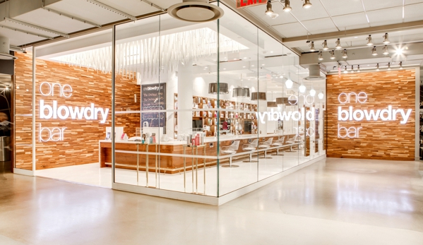 oneblowdrybar (Macys Herald Square) - New York, NY. Macy’s blow dry bar at oneblowdrybar on Macy’s one below