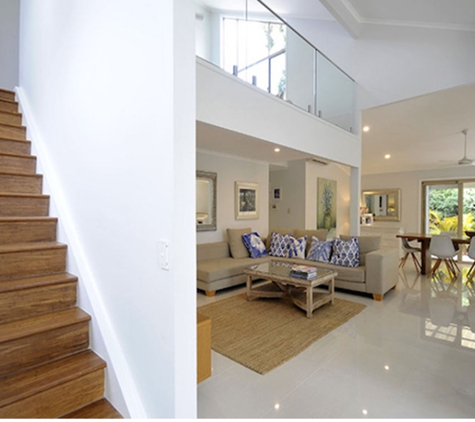 Shaw Paint - Pacific Pines, QLD