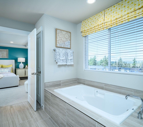 East Mountain by Holt Homes - Eugene, OR